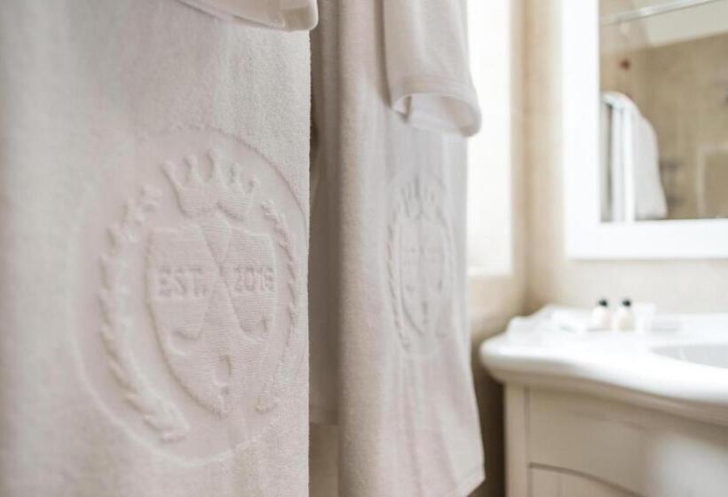 חדר סטנדרט, Theodora Golf Club