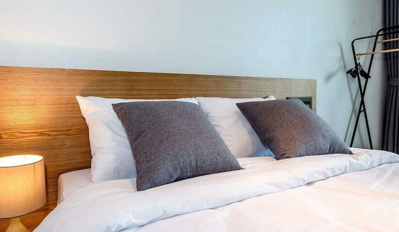 غرفة قياسية مطلّة علي الحديقة, Ocean Square Resort