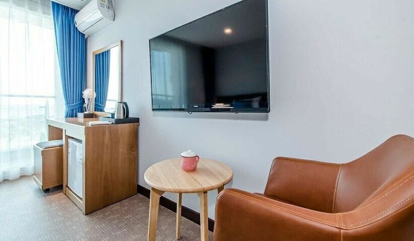 غرفة قياسية مطلّة علي الحديقة, Ocean Square Resort