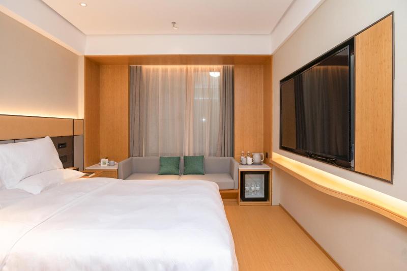 غرفة قياسية مطلّة علي الحديقة, Ocean Square Resort