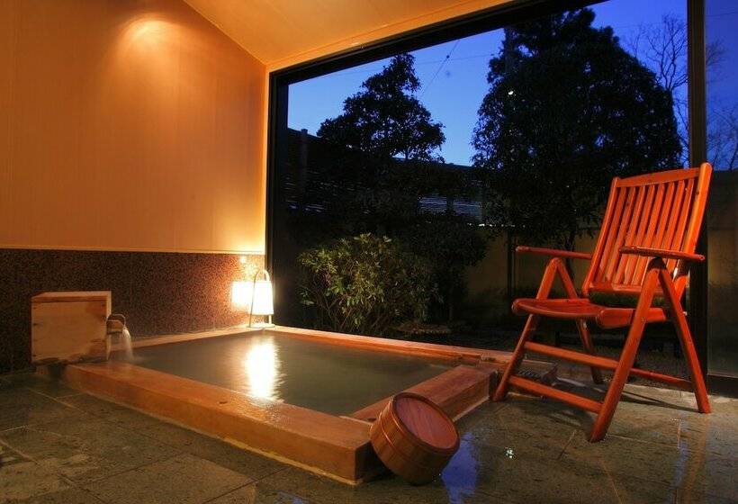 غرفة دوبلكس, Ryotei Manyou