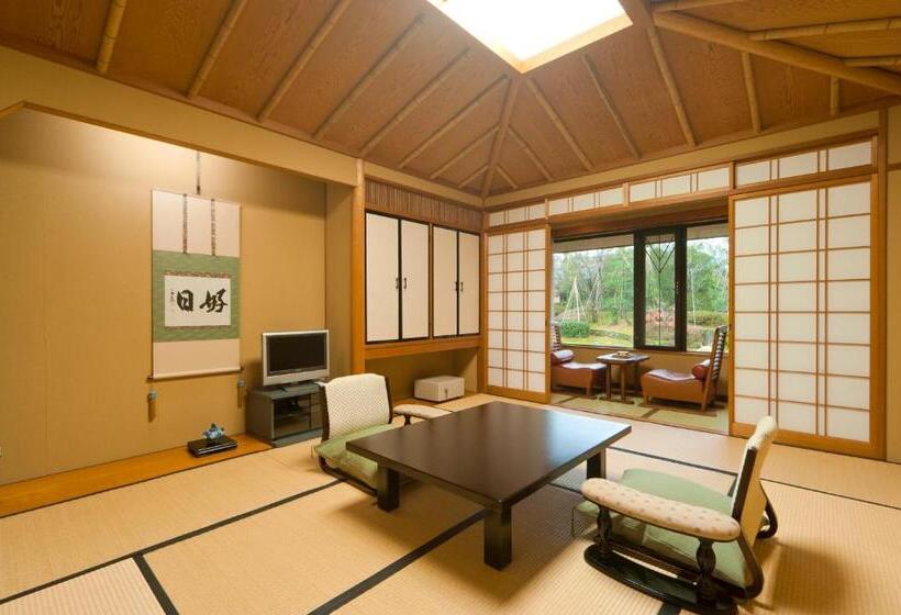 غرفة دوبلكس, Ryotei Manyou