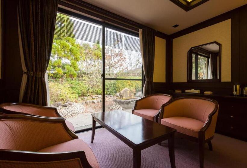 فيلا ديلوكس غرفة نوم, Ryotei Manyou