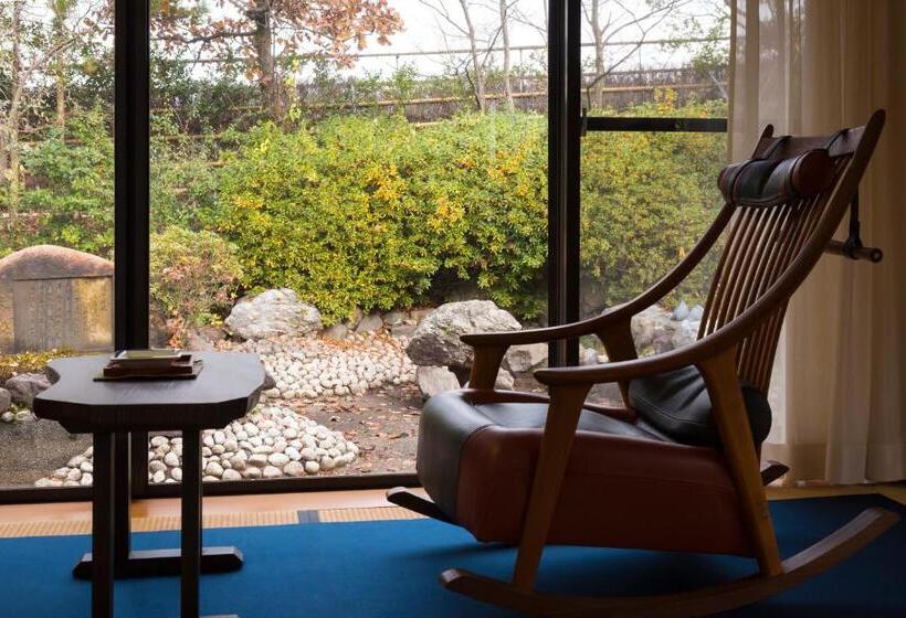 فيلا ديلوكس غرفة نوم, Ryotei Manyou