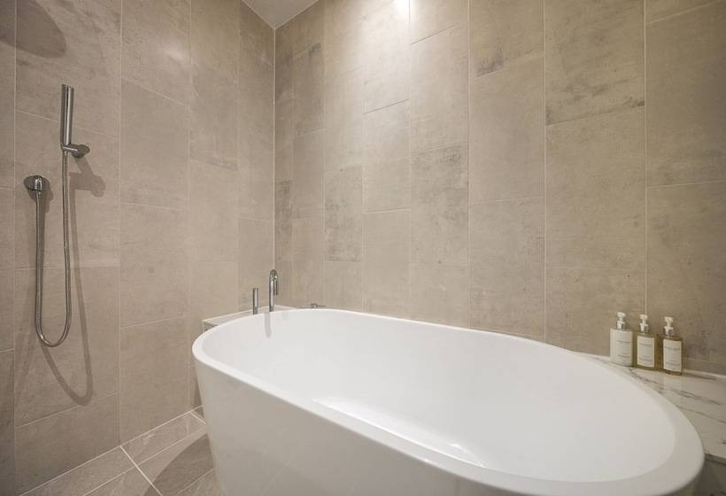 סוויטה, Brown Dot Hotel Masan Yangduck