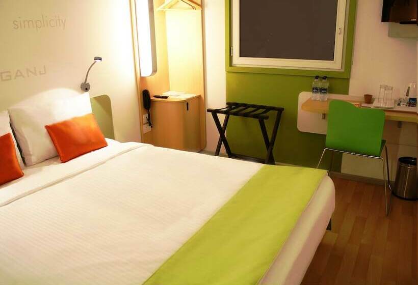 חדר סופריור, Ginger Lucknow