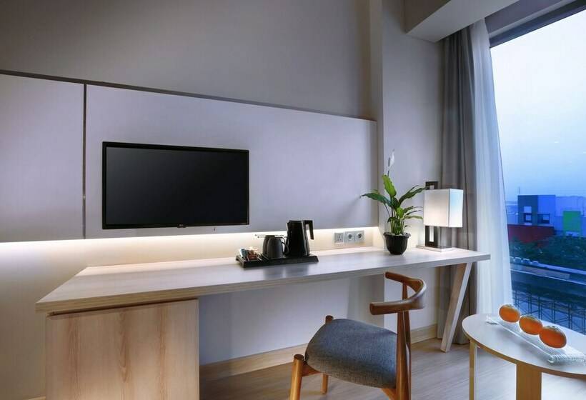 高级大房间, Harper Cikarang By Aston