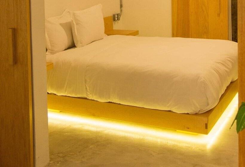 Студия Стандарт, Agrado Guest House