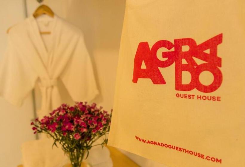 Студия Стандарт, Agrado Guest House