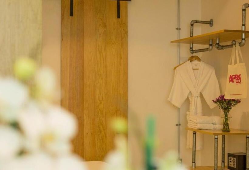 Студия Стандарт, Agrado Guest House