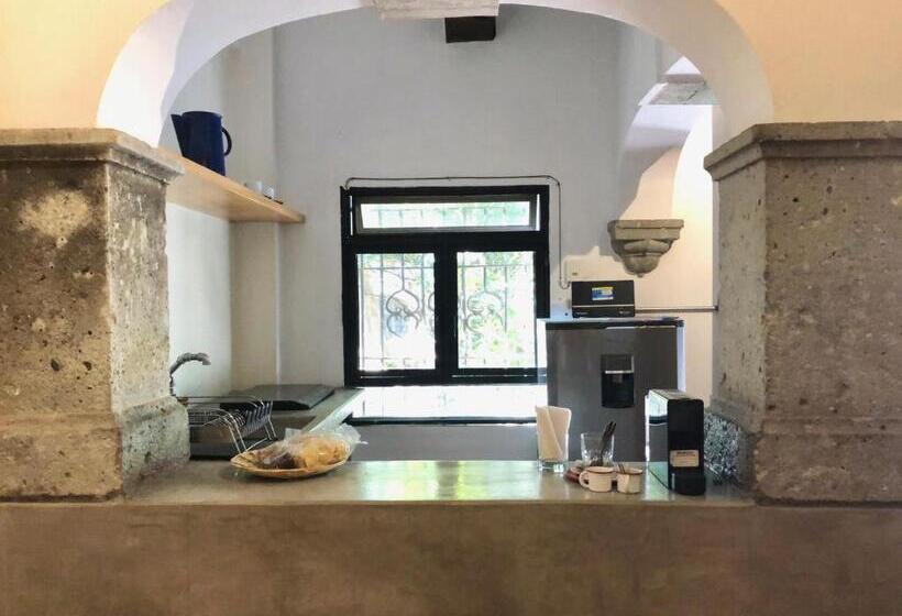 Апартаменты 1 Спальня Вид на Сад, Agrado Guest House