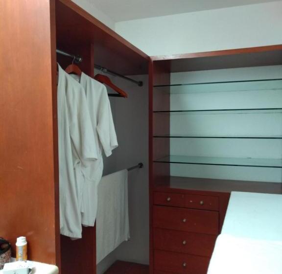 غرفه قياسيه سريرين مزدوجين, Casa Cielito Mexicano