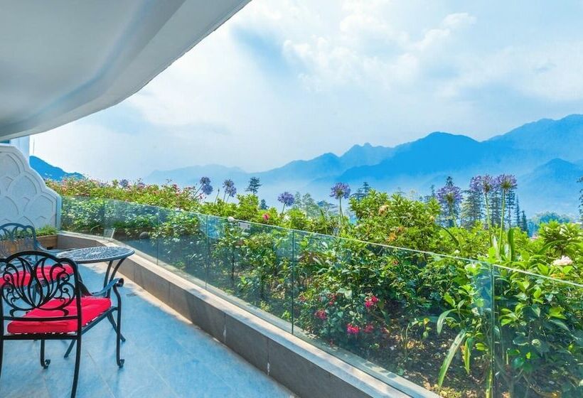 سوییت جونیور, Silk Path Grand Sapa Resort & Spa