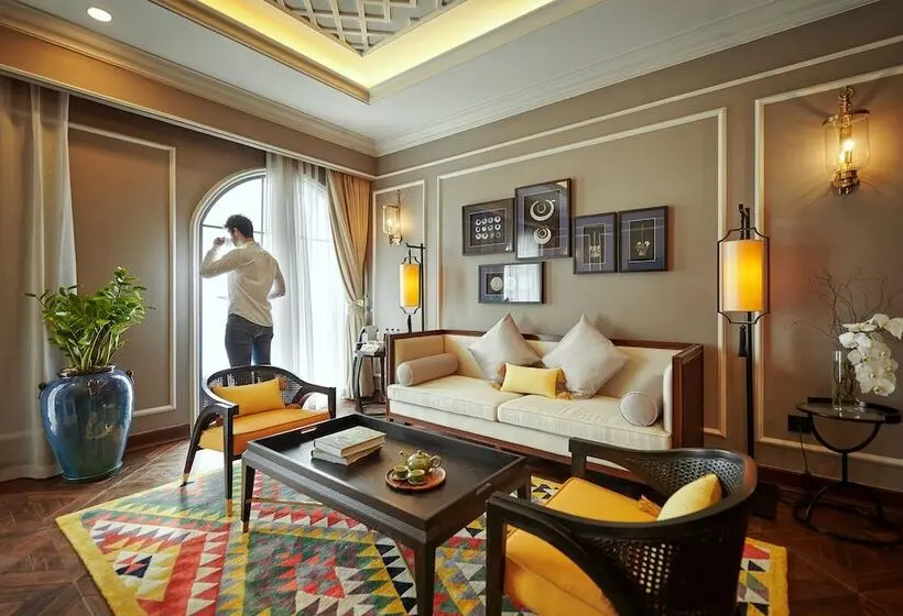 سوییت, Silk Path Grand Sapa Resort & Spa
