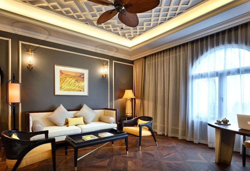 سوییت, Silk Path Grand Sapa Resort & Spa