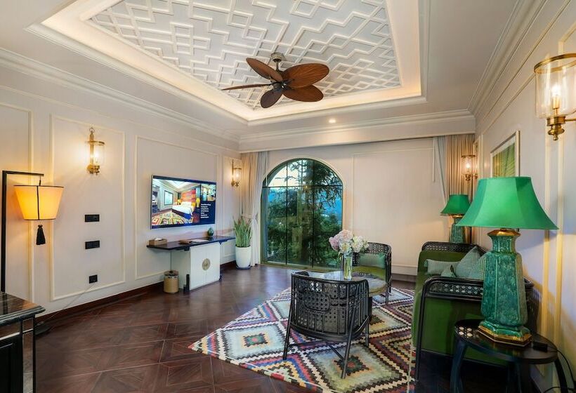 سوئیت پرزیدنت, Silk Path Grand Sapa Resort & Spa