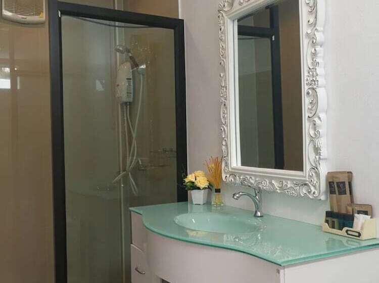 패밀리 룸 풀장 전망, Loft Caravan Resort