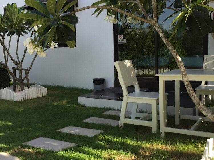 패밀리 룸 가든 전망, Loft Caravan Resort