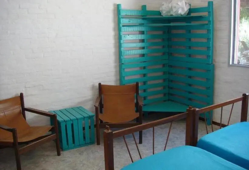 Perhehuone, La Posta De La Laguna