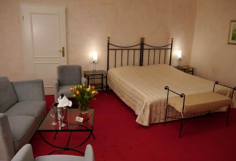 标准间, Burg Heimerzheim