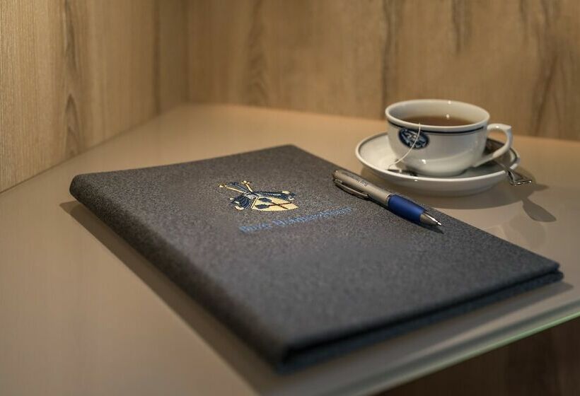 标准间, Burg Heimerzheim