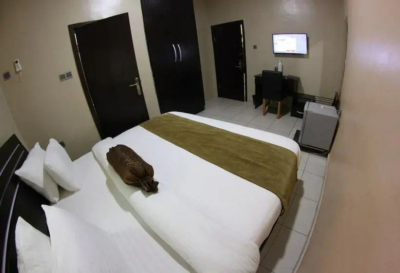اتاق لوکس, Celia's Suites