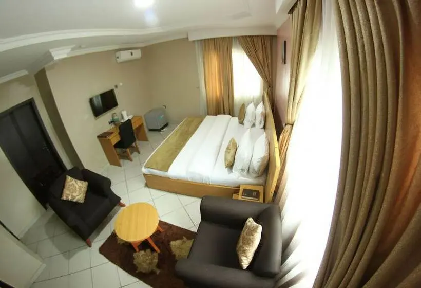 سوییت, Celia's Suites