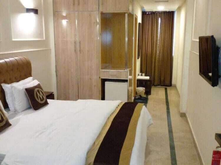 اتاق لوکس, Mayfair