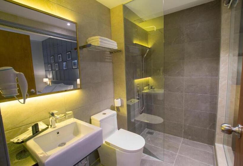 חדר דלוקס עם מרפסת, Redpine Boutique