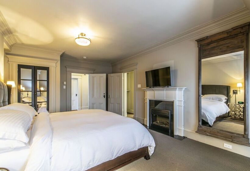 Номер Deluxe, Ryan Mansion