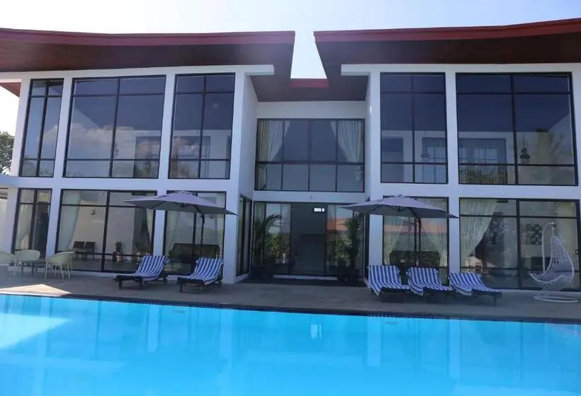 اتاق سوپریور, Amanda Beach Resort