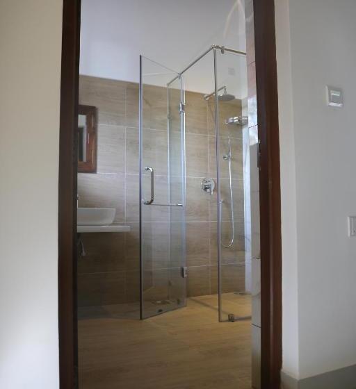 חדר סופריור לשלושה, Amanda Beach Resort