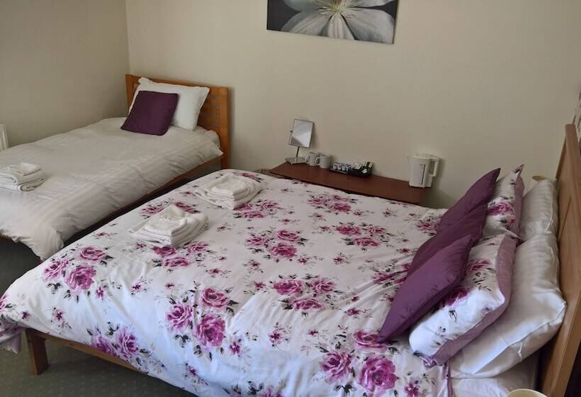 ファミリールーム, Black Bull