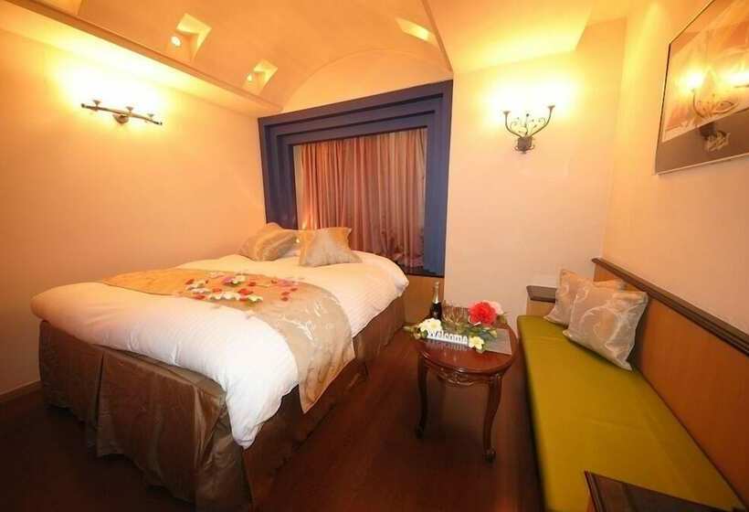 اتاق استاندارد یک نفره, Marion