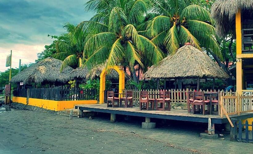 تختخواب در اتاق مشترک, Restaurante Spa La Barca De Oro