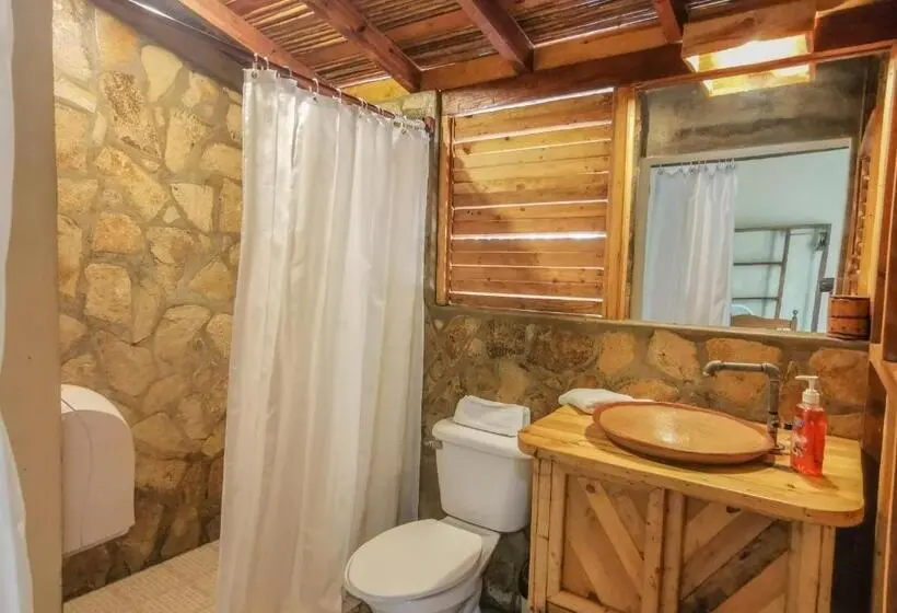 コンフォートトリプルルーム, Restaurante Spa La Barca De Oro