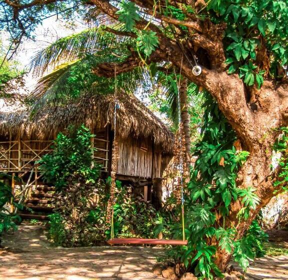 اتاق کلاسیک سه تخته, Restaurante Spa La Barca De Oro