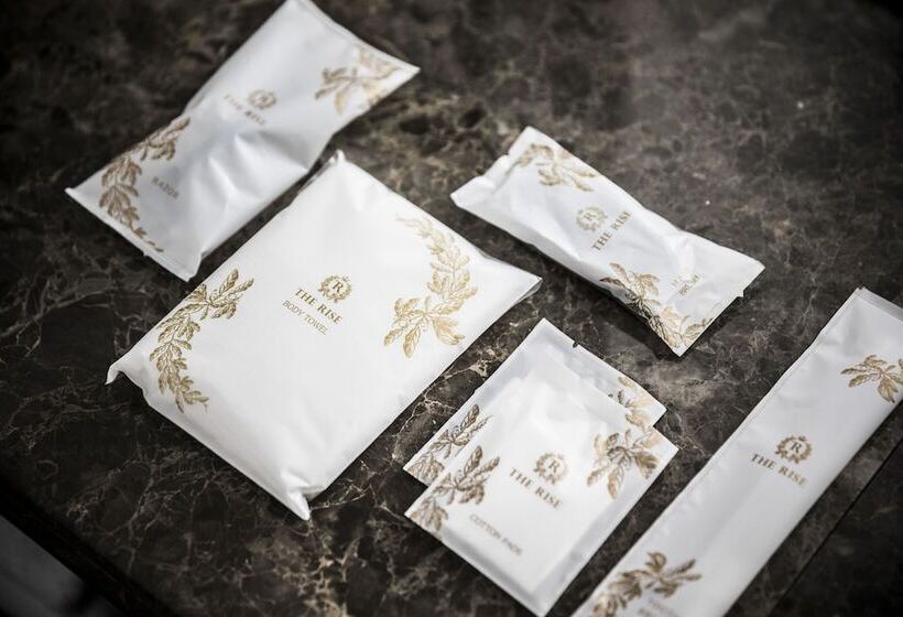 Номер Deluxe, The Rise Osaka Kitashinchi