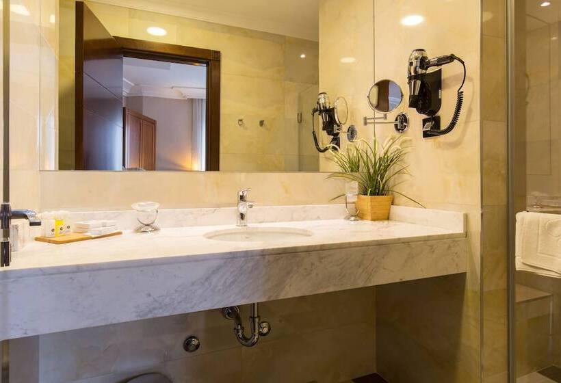 اتاق لوکس, Xenon Hotel & Spa
