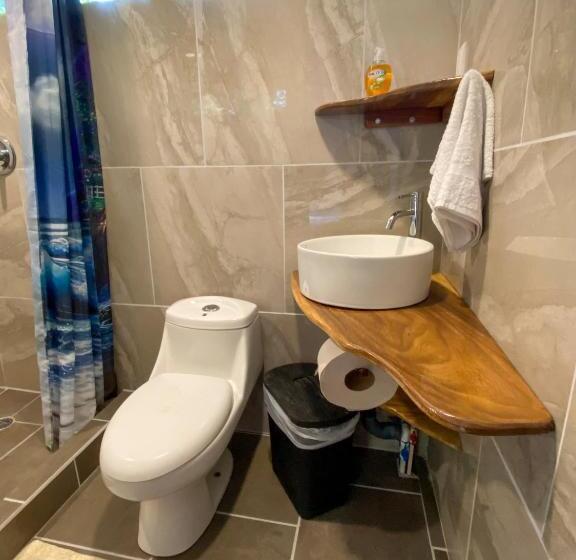 标准间带阳台, La Ruka Hostel