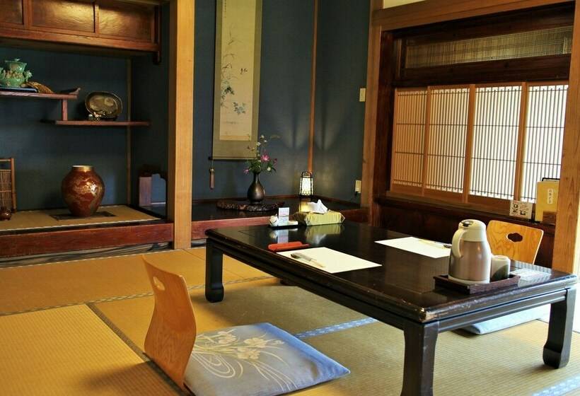 غرفة قياسية ثلاثية, Shiguretei