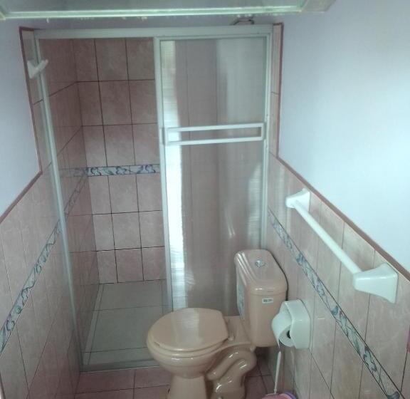 スタンダードルーム, Hospedaje Franco Peruano El Tambito