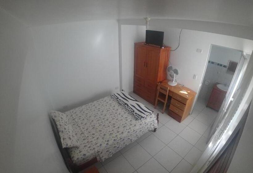 ガーデンビュースタンダードルーム, Hospedaje Franco Peruano El Tambito