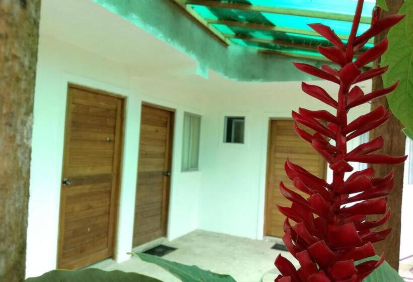 ガーデンビュースタンダードルーム, Hospedaje Franco Peruano El Tambito