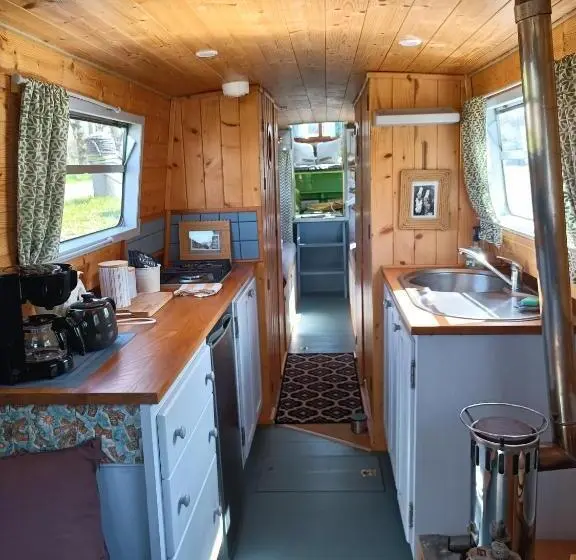 Standard-huone, Ille Flottante, Maison éclusière Et Hébergements Insolites Sur Le Canal