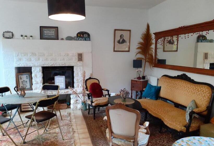 منزل 3 غرف نوم, Ille Flottante, Maison éclusière Et Hébergements Insolites Sur Le Canal