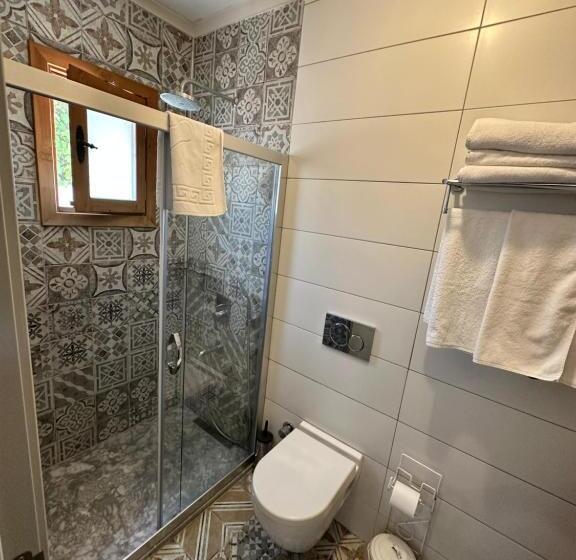 Camera Familiare, Eski Datça Otel