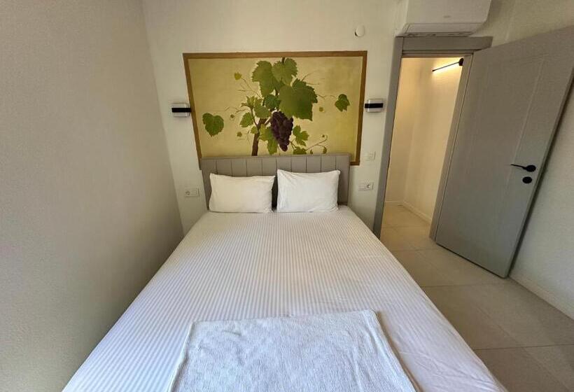 Номер Стандарт с Террасой, Eski Datça Otel
