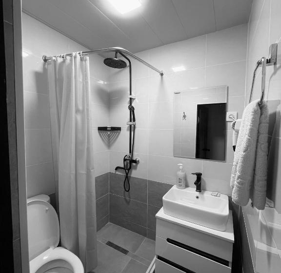 اتاق لوکس, Al Bukhari Boutique