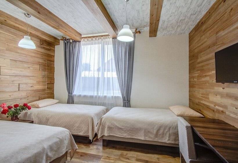 اتاق استاندارد سه نفره, Hillside Karakol B&b